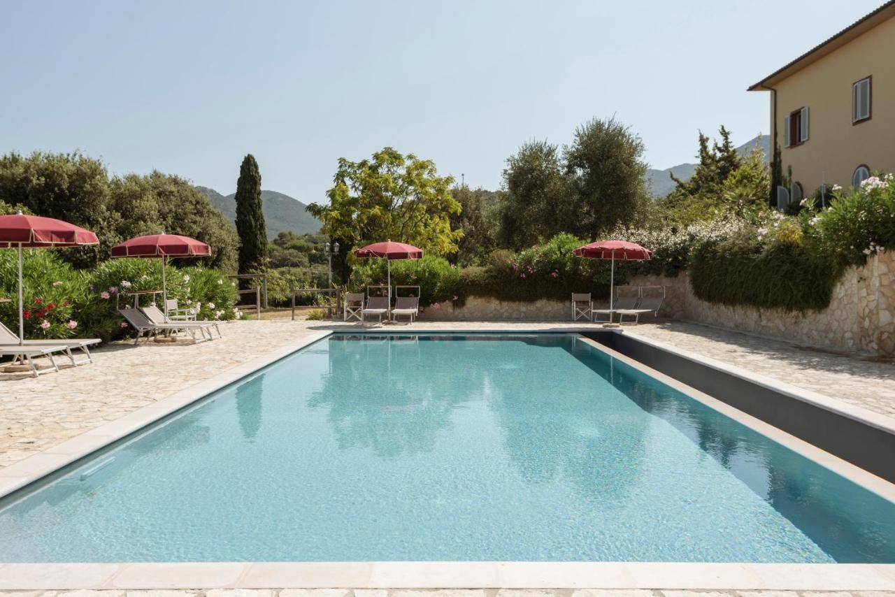 La Muccheria San Vincenzo Buitenkant foto