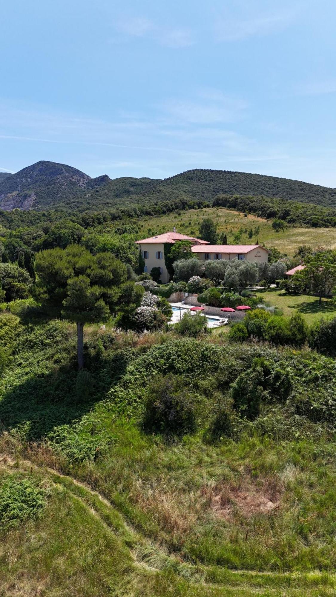 La Muccheria Aparthotel San Vincenzo Buitenkant foto